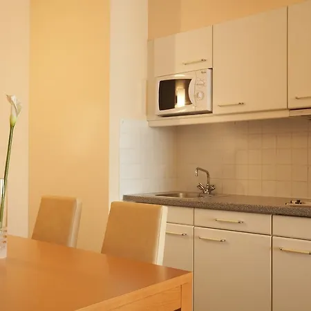 Hotel B-aparthotel Moretus Antwerpen