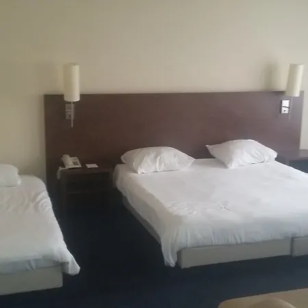 Szálloda B-aparthotel Moretus 3*
